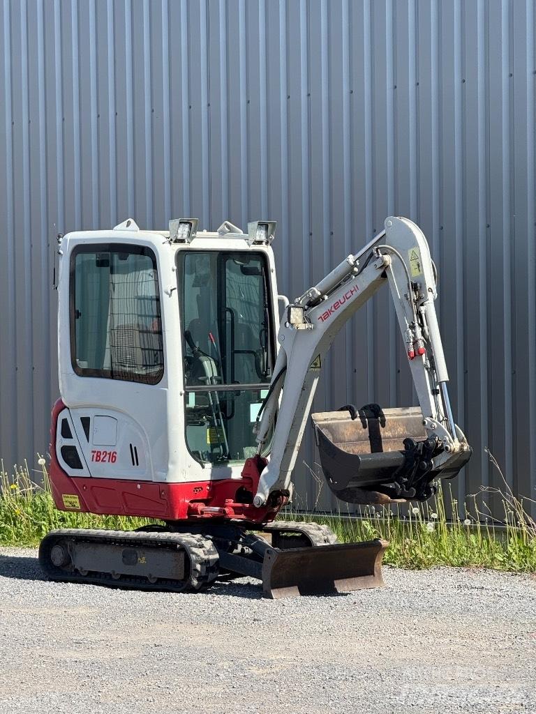 Takeuchi TB 216 Miniescavatori