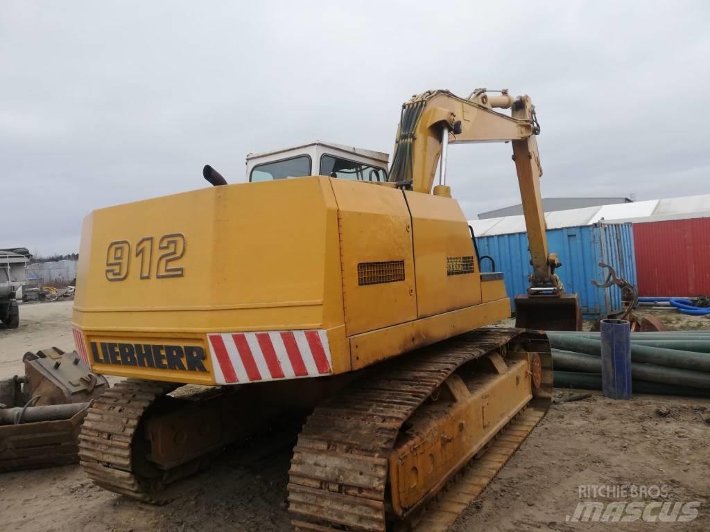 Liebherr R 912 Escavatori cingolati