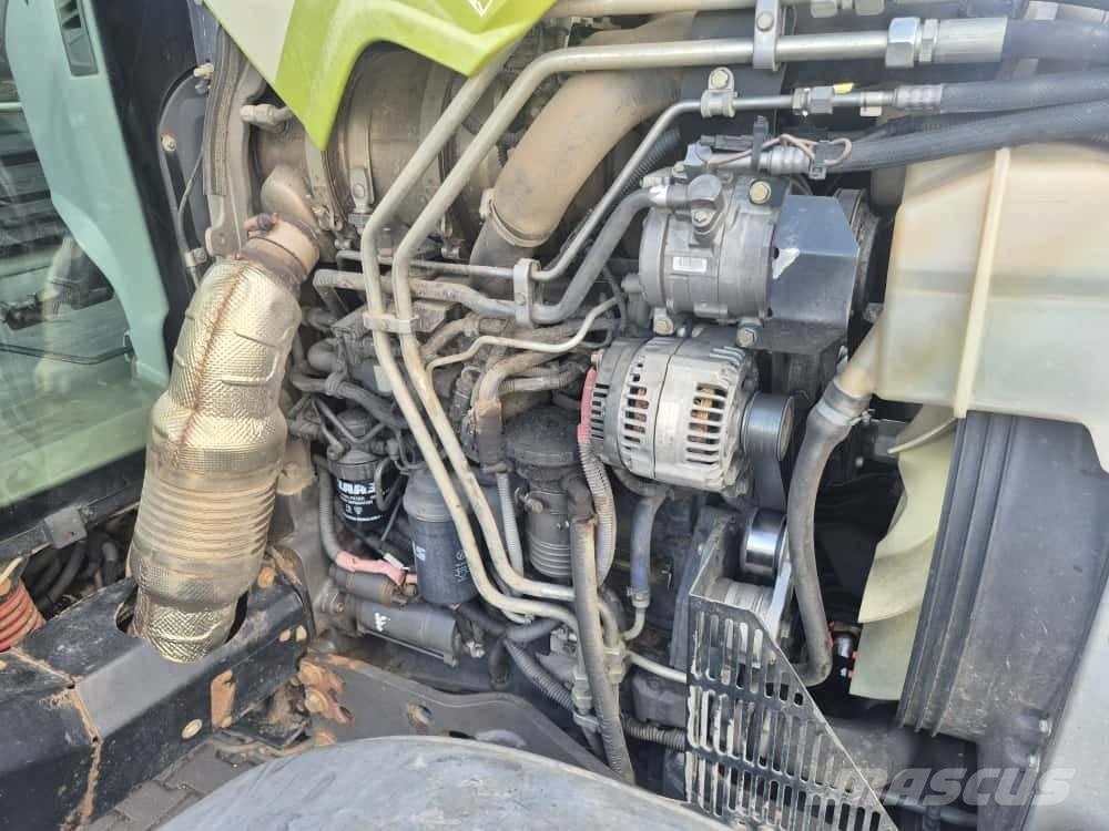 CLAAS Arion 530 Trattori
