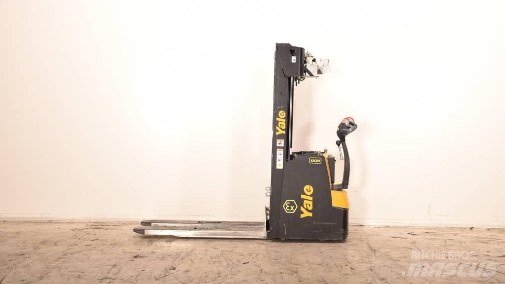 Yale MS20 Transpallet uomo a terra