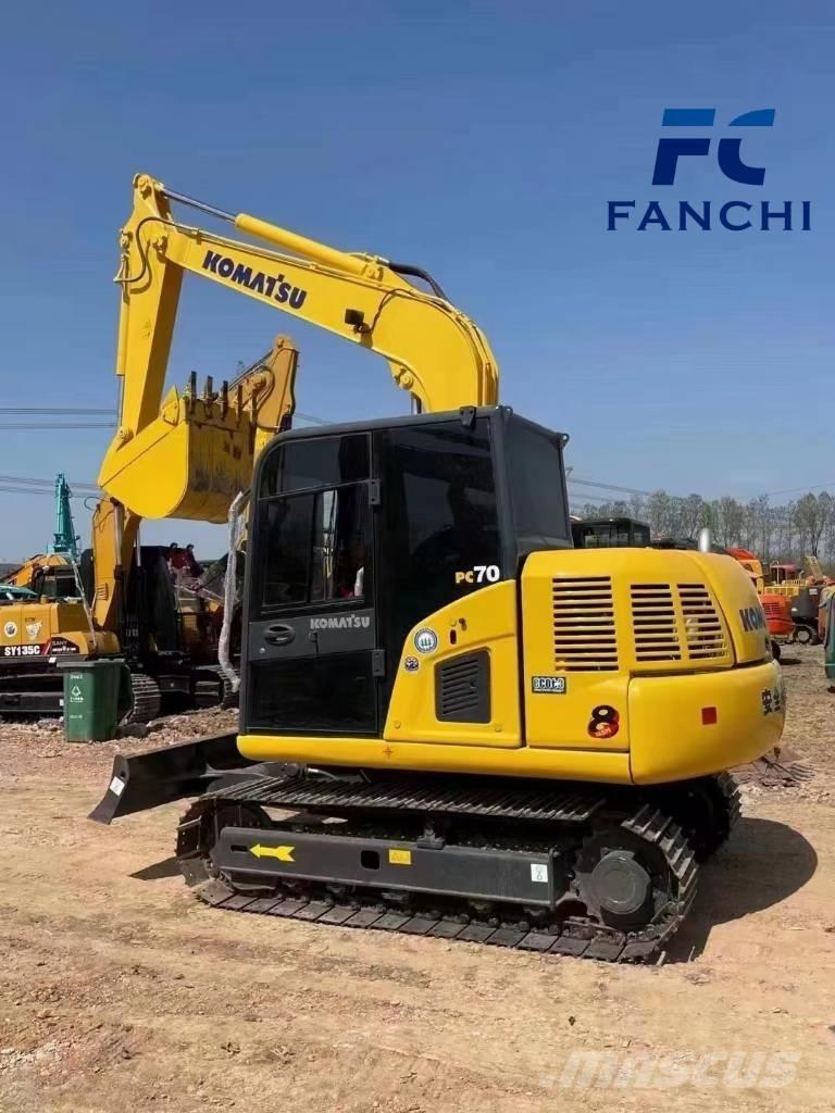 Komatsu PC 70 Escavatori medi 7t - 12t