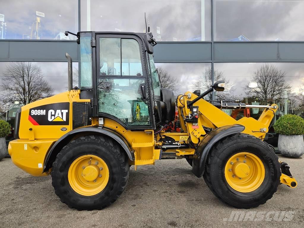 CAT 908m Pale gommate