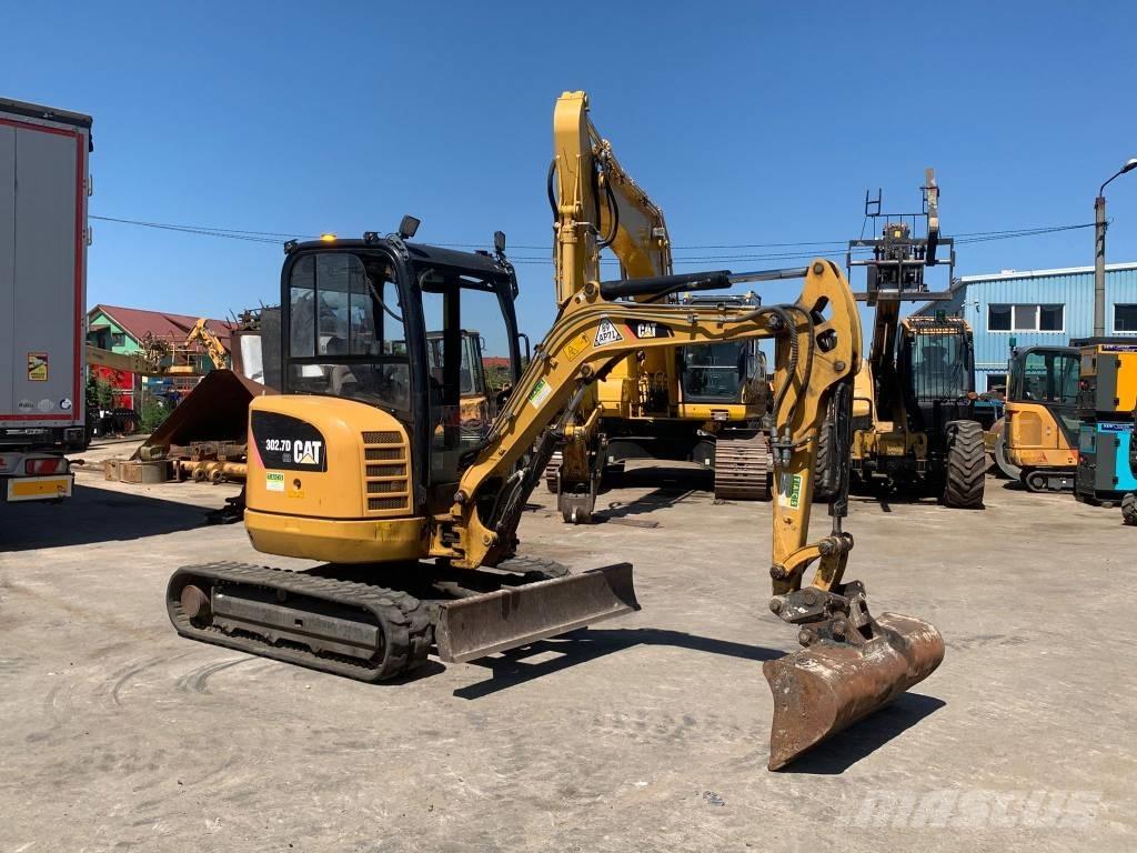 CAT 302.7 D CR Miniescavatori
