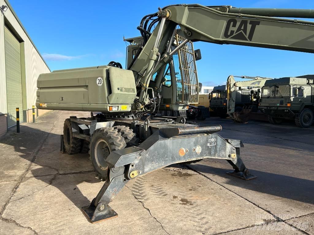 CAT 318 Escavatori gommati
