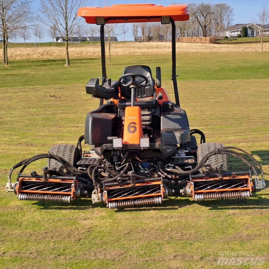 Jacobsen LF570 Tosaerba per il fairway