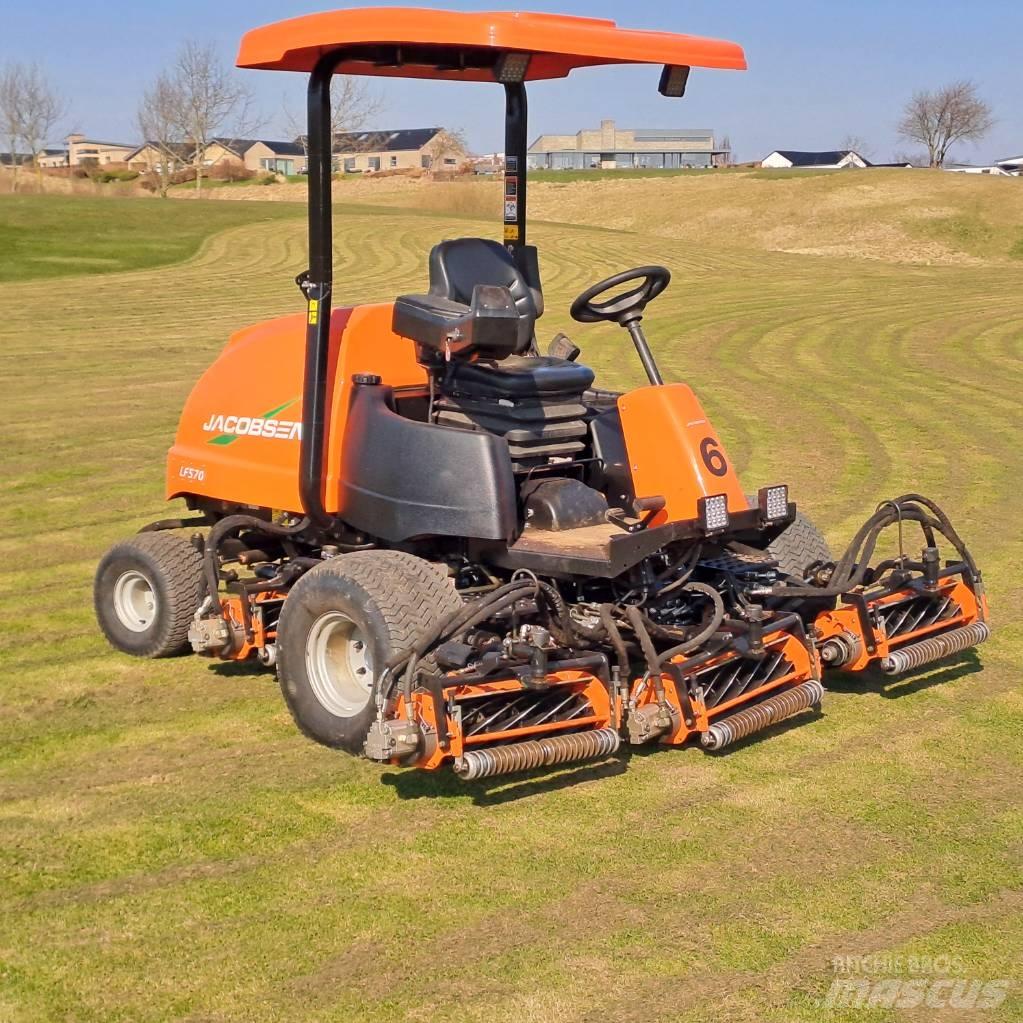 Jacobsen LF570 Tosaerba per il fairway