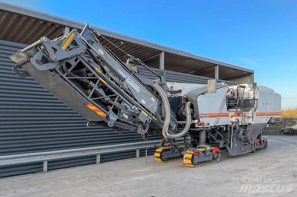 Wirtgen W 210 I Fresa a freddo per asfalto