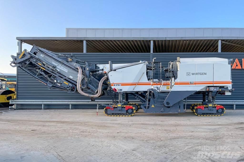 Wirtgen W 210 I Fresa a freddo per asfalto