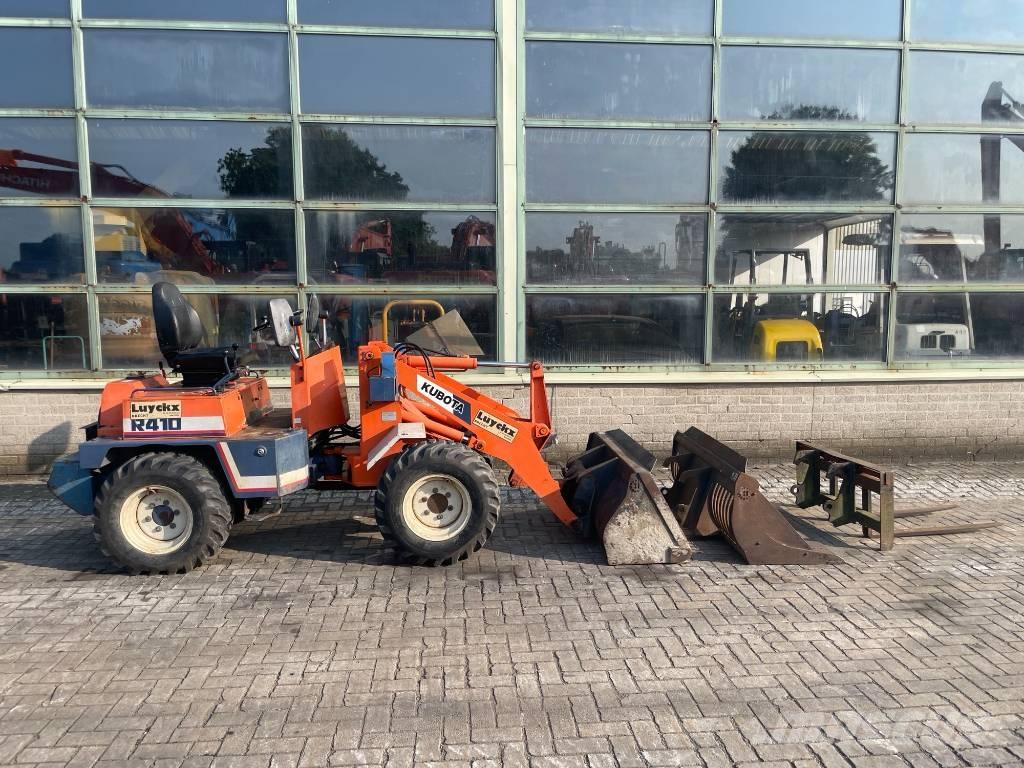Kubota R 410 B Pale gommate