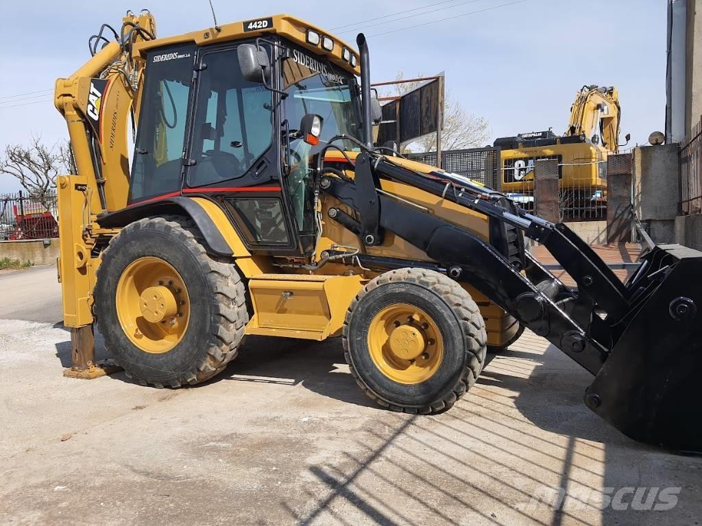 CAT 442 D 4x4 Terne
