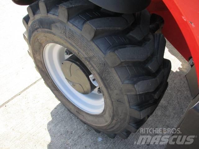 Manitou MT 625 (149) Sollevatori telescopici
