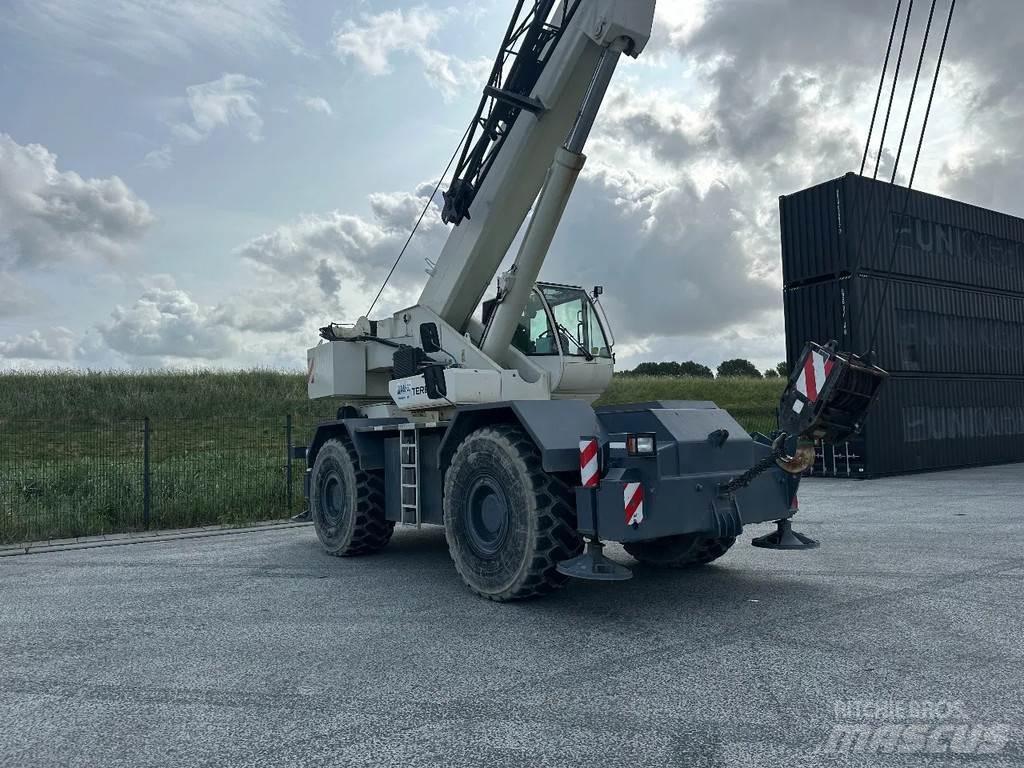 Terex A600 Gru per terreni difficili