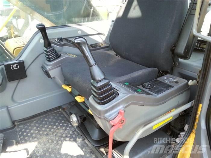 Volvo EC 240 B LC Escavatori cingolati
