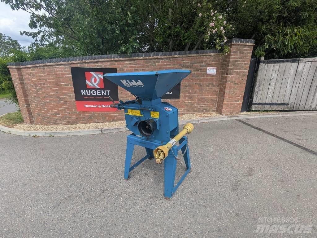  KIDD 6" ROLLER MILL Alimentatori per animali