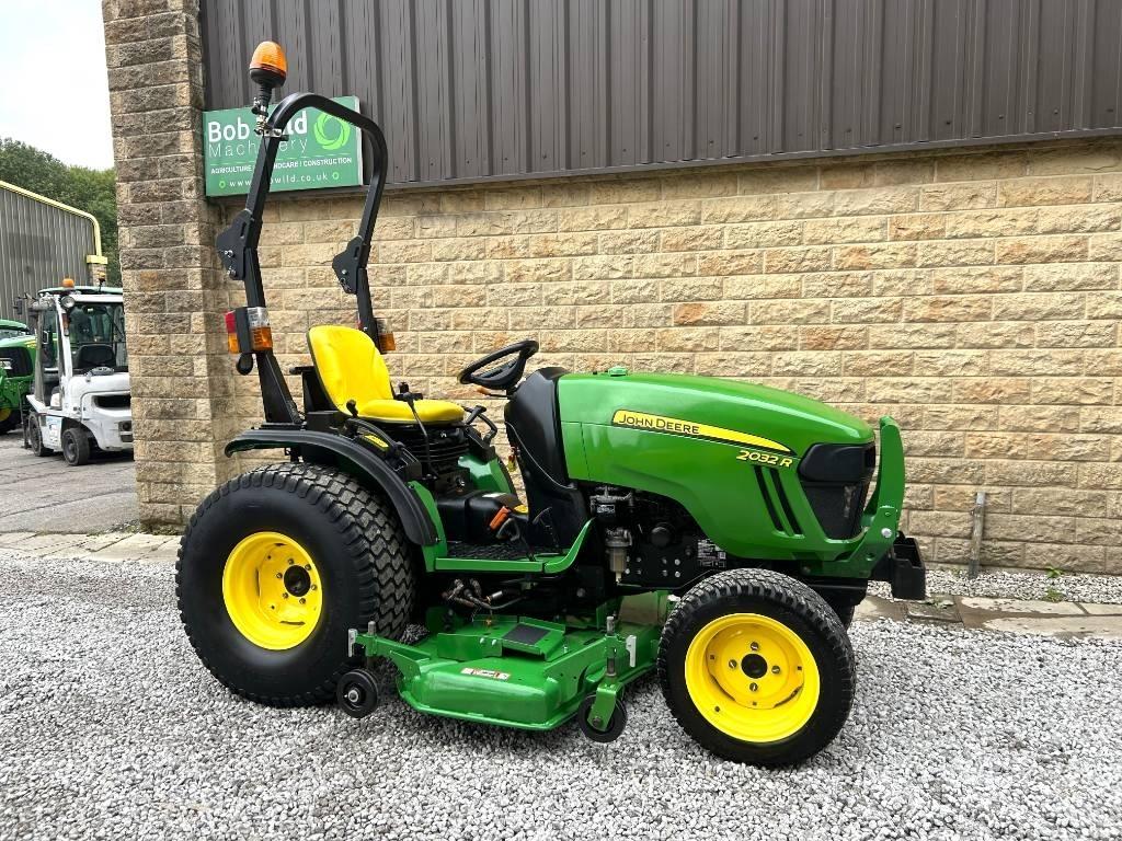 John Deere 2032R Trattori compatti