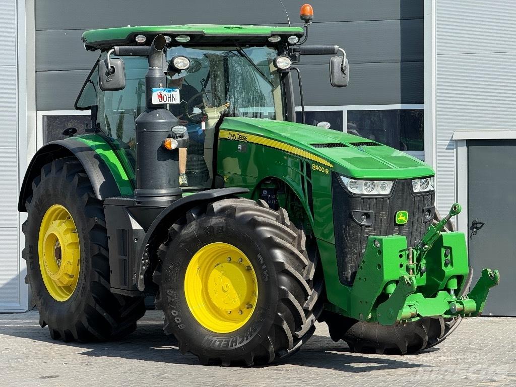 John Deere 8400 R Trattori
