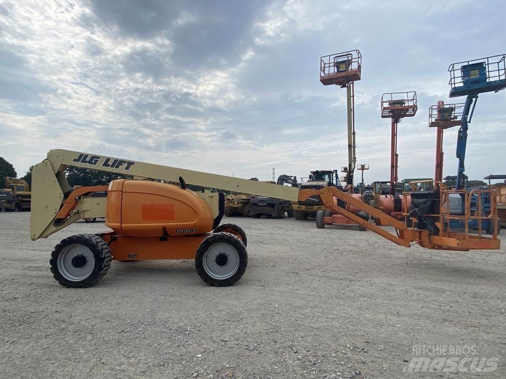 JLG 600AJ Piattaforme a braccio articolato