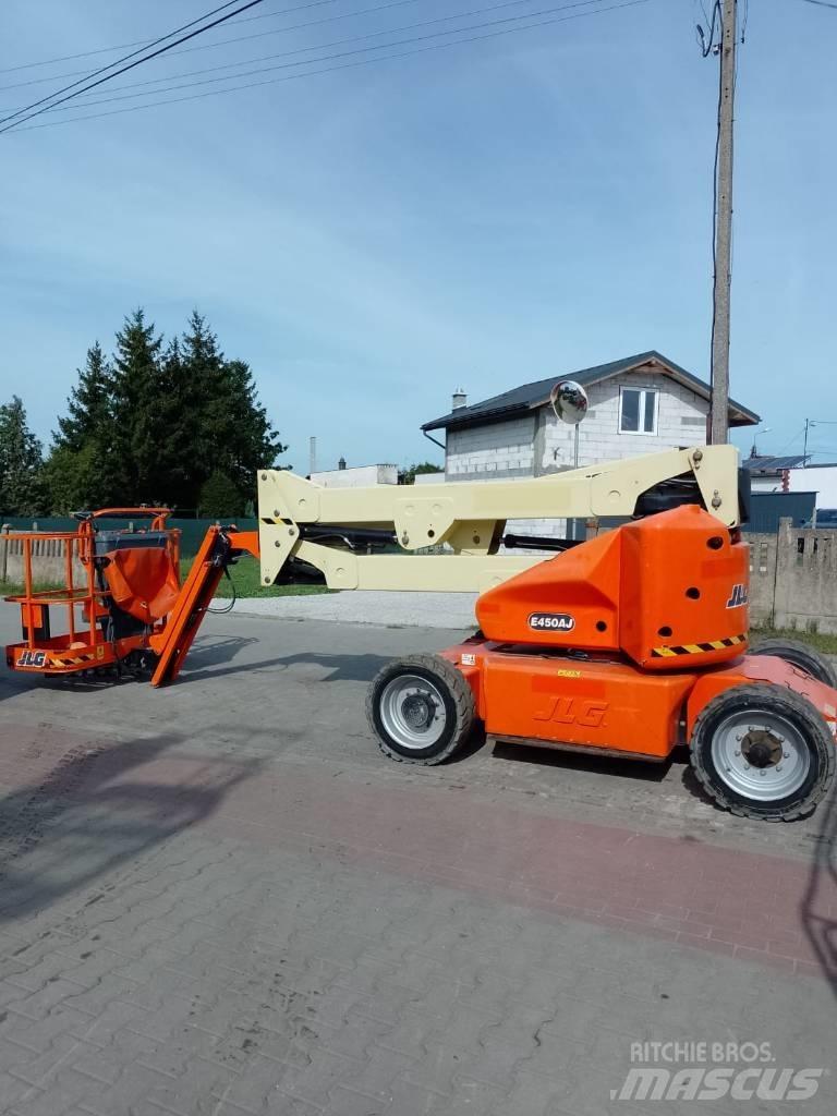 JLG E 450 AJ Piattaforme a braccio articolato