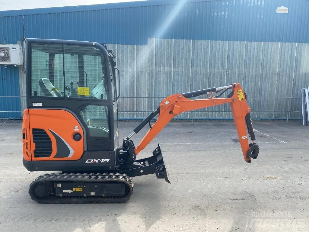 Doosan DX 19 Miniescavatori