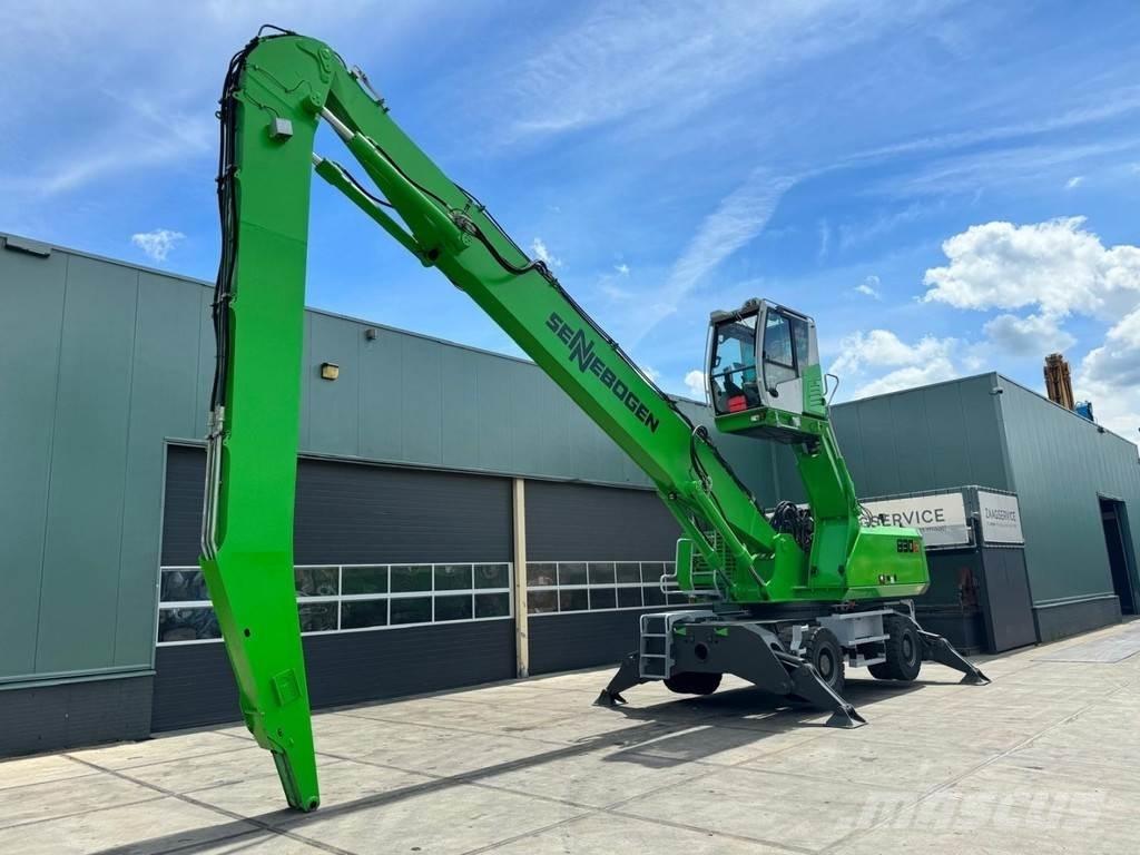 Sennebogen 830M E Movimentazione rifiuti