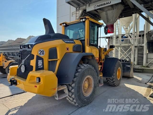 Volvo L90H Pale gommate