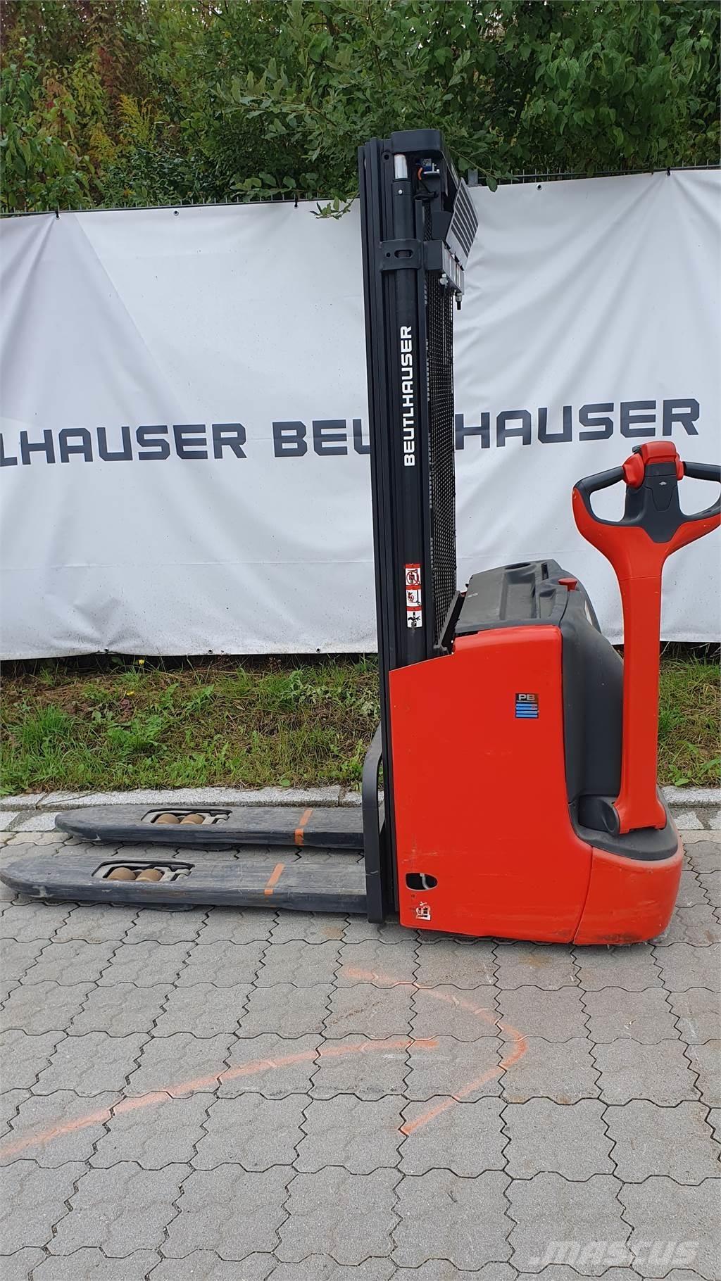 Linde L12i Transpallet uomo a terra