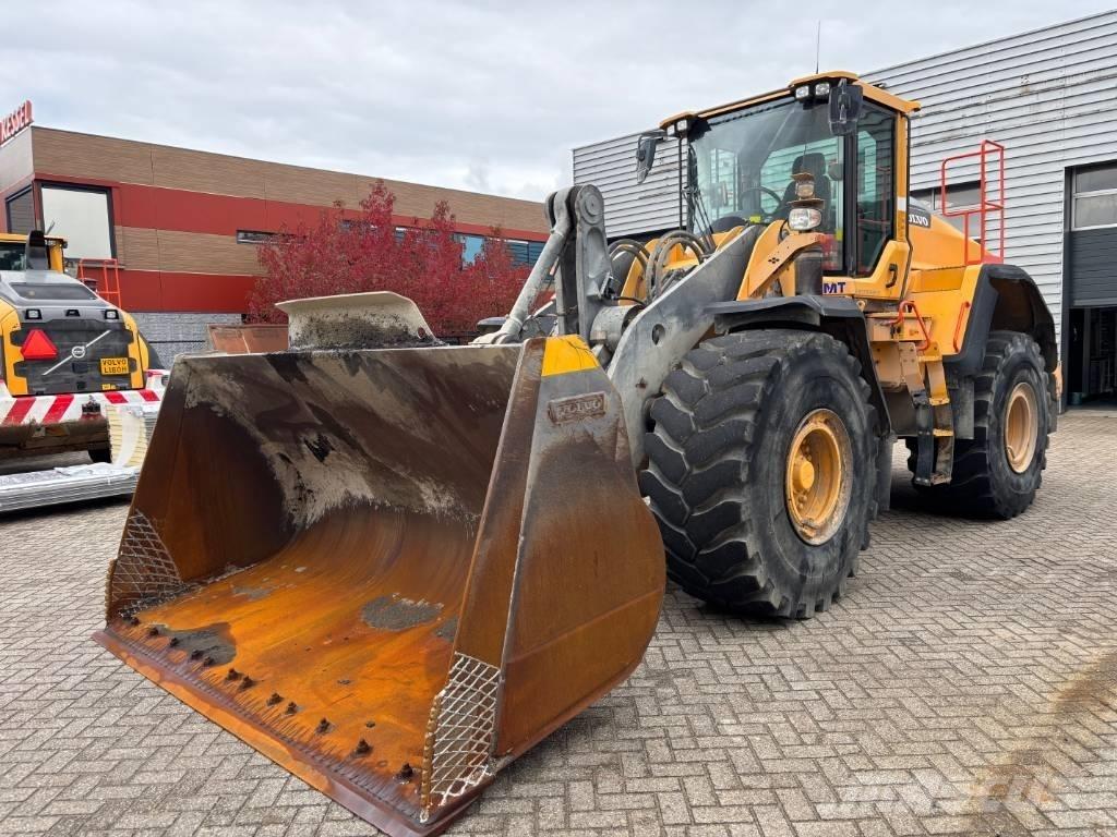 Volvo L 150 H Pale gommate