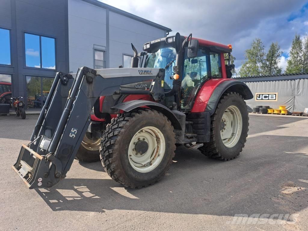 Valtra N 142 Trattori