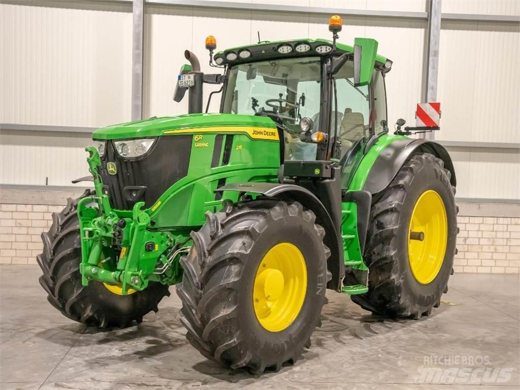 John Deere 6R215 Trattori