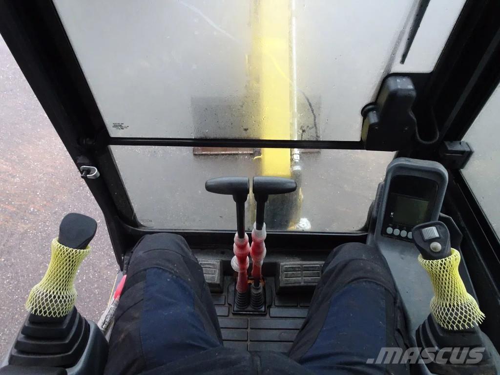 Yanmar SV16 Miniescavatori