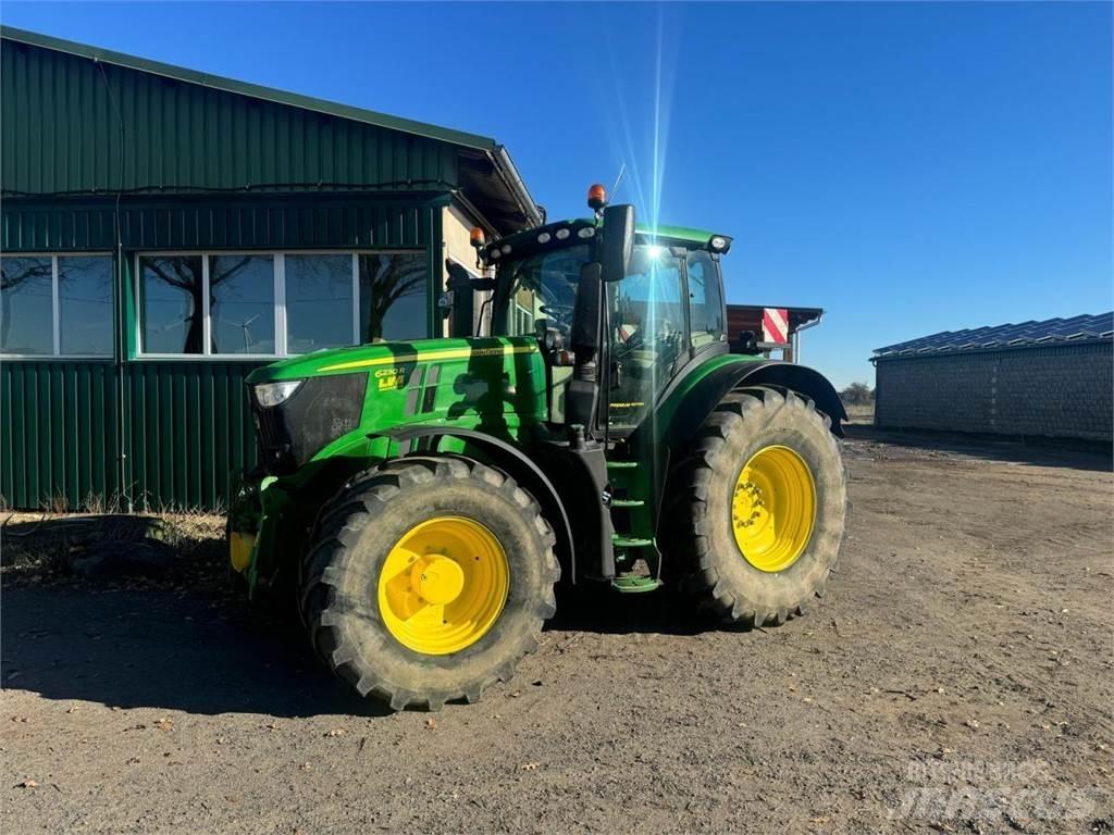 John Deere 6230R Trattori