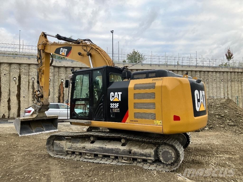 CAT 323 F L Escavatori cingolati
