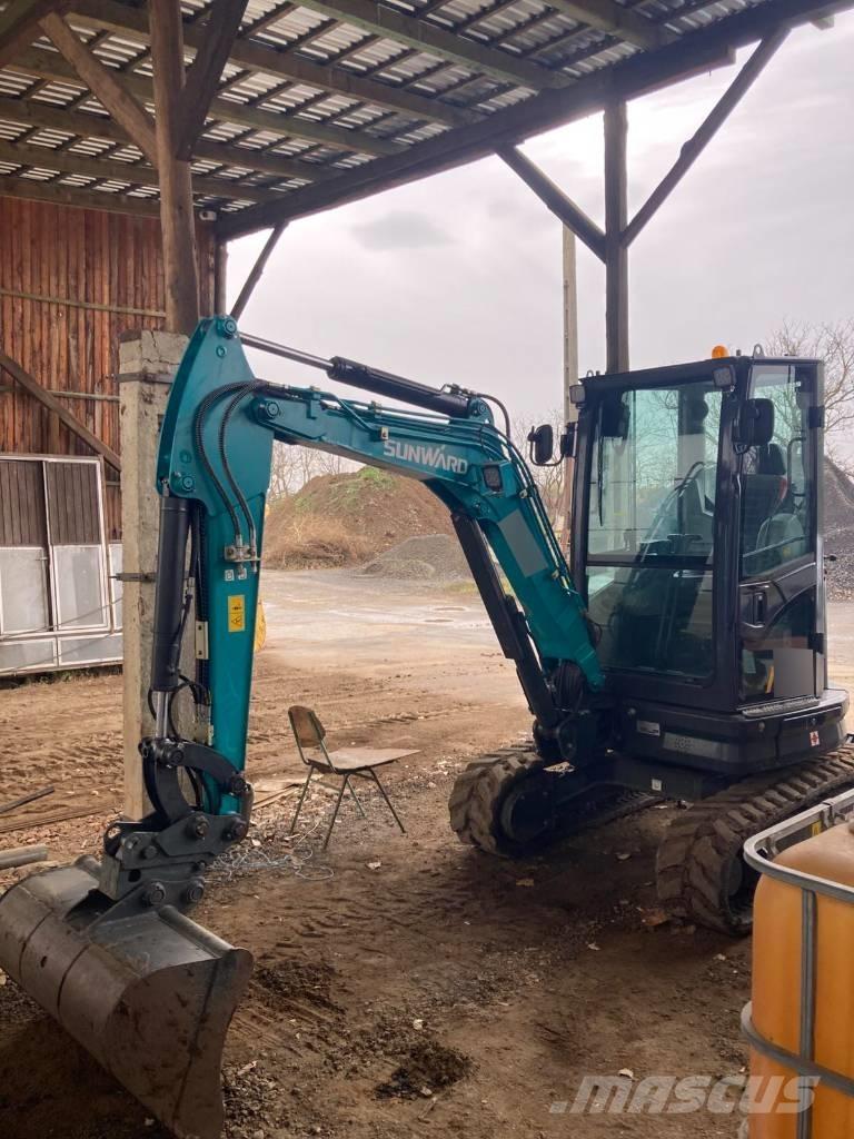 Sunward SWE 25 UF Miniescavatori