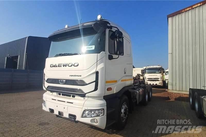 Daewoo KL3TX Camion altro