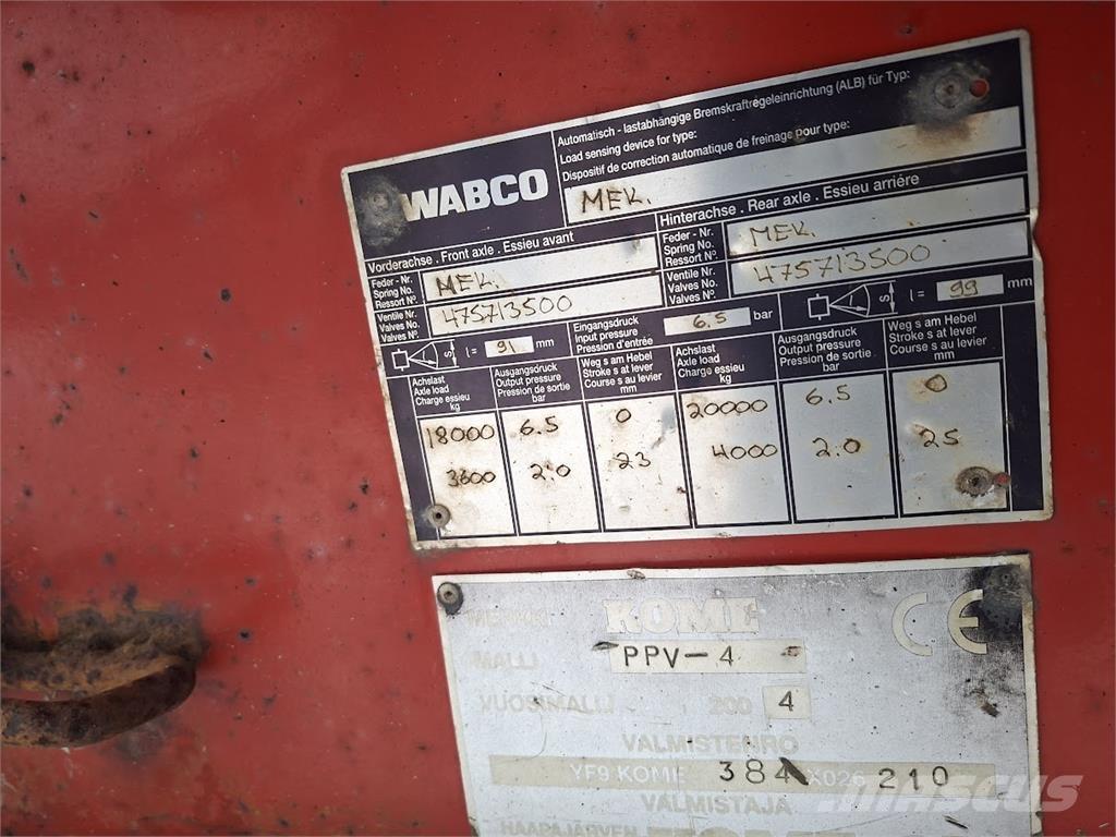 Kome Puuperävaunu Rimorchi trasporto legname