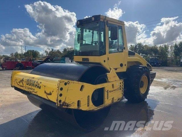 Bomag BW 213 D H-4 Rulli monotamburo