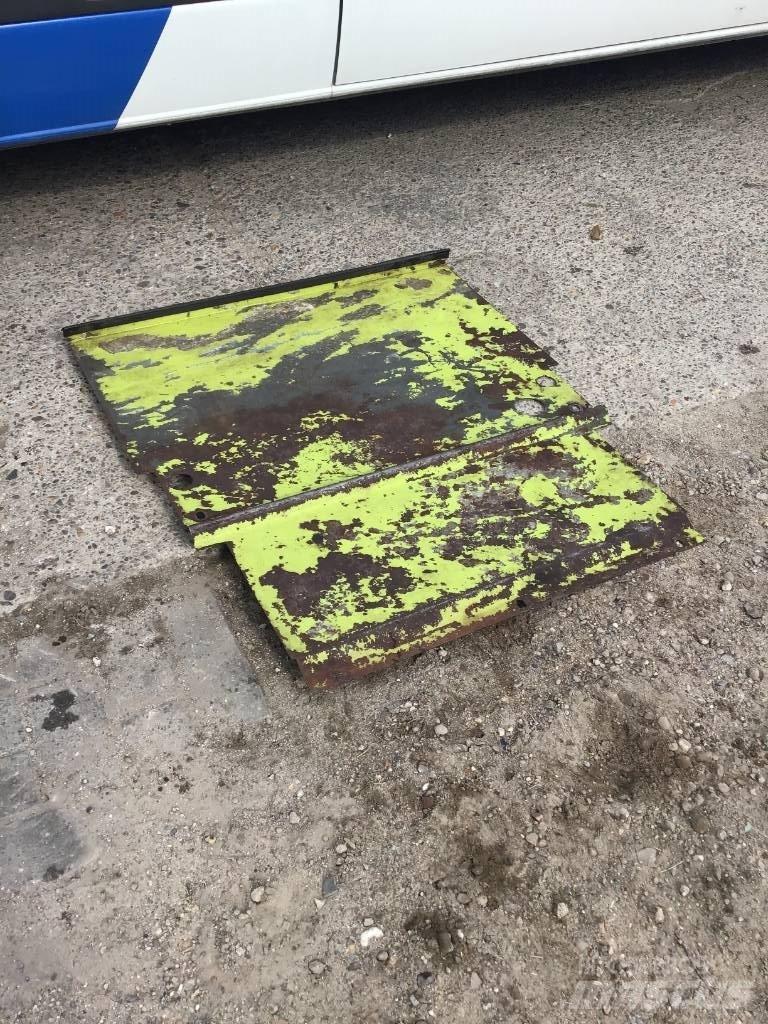 CLAAS Jaguar 880 Accessori per macchine da fieno e foraggio