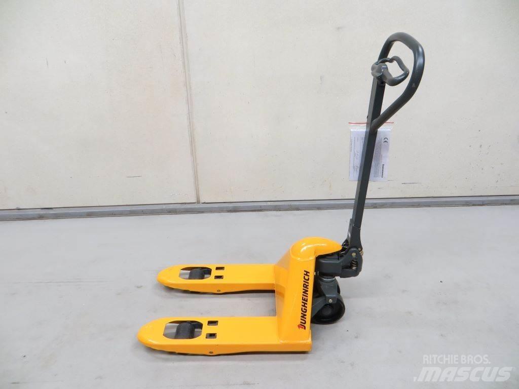 Jungheinrich AM 22 Transpallet elettrici a timone