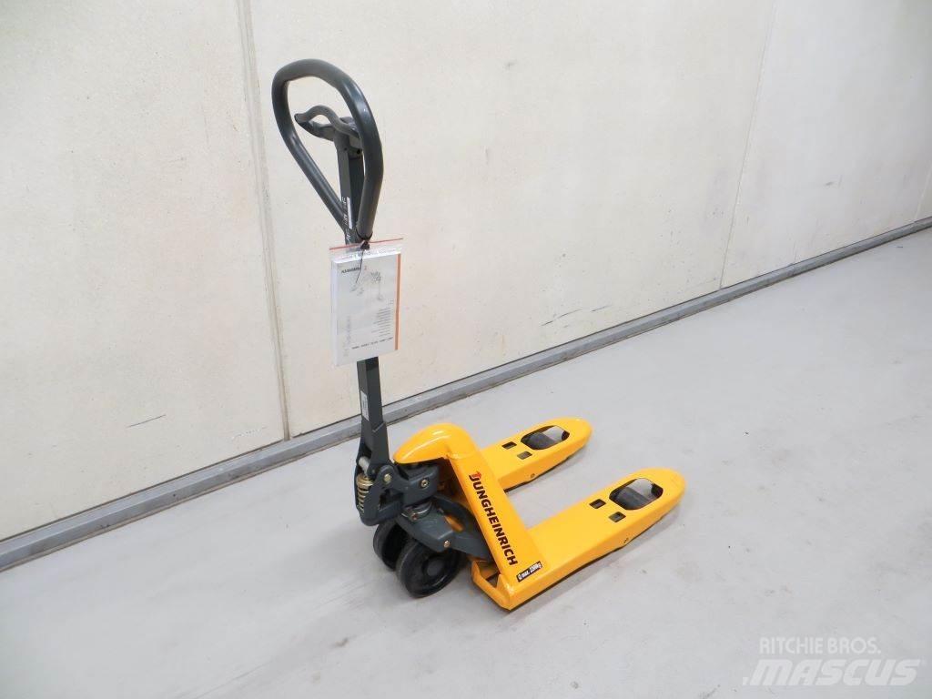 Jungheinrich AM 22 Transpallet elettrici a timone
