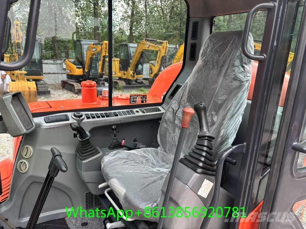 Doosan DX 60 Miniescavatori