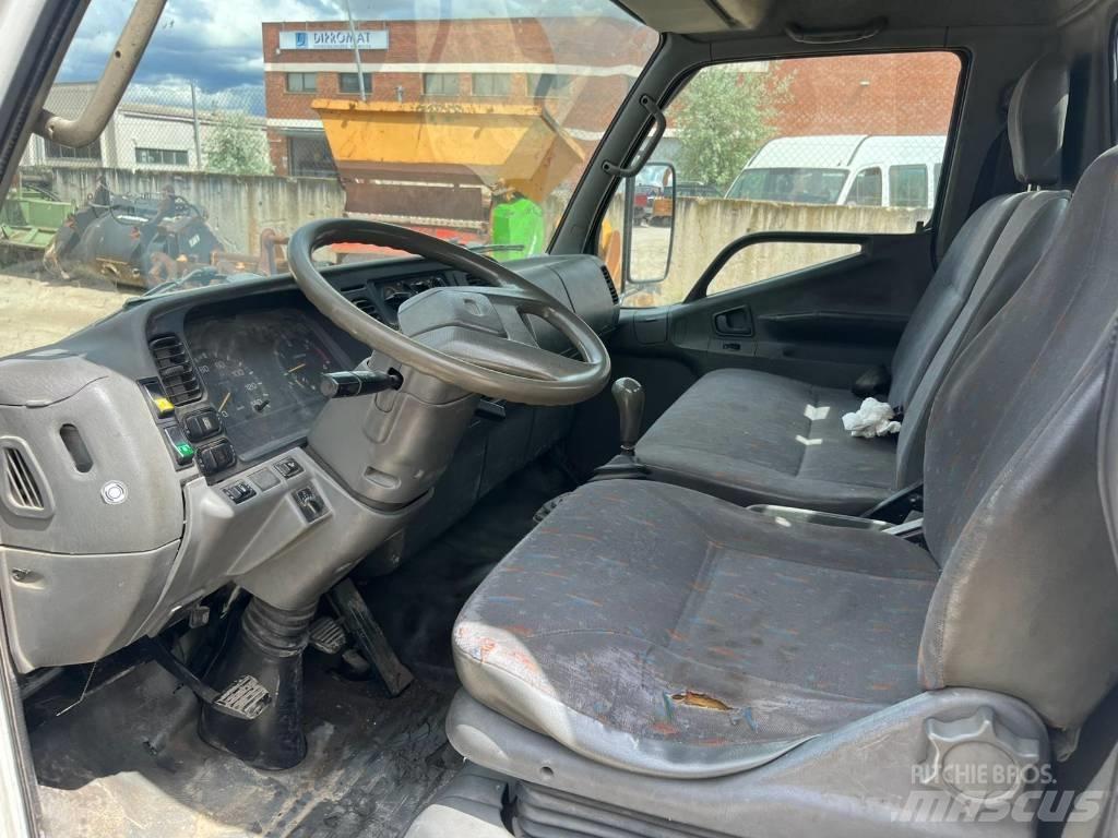 Mitsubishi Canter Camion con gancio di sollevamento