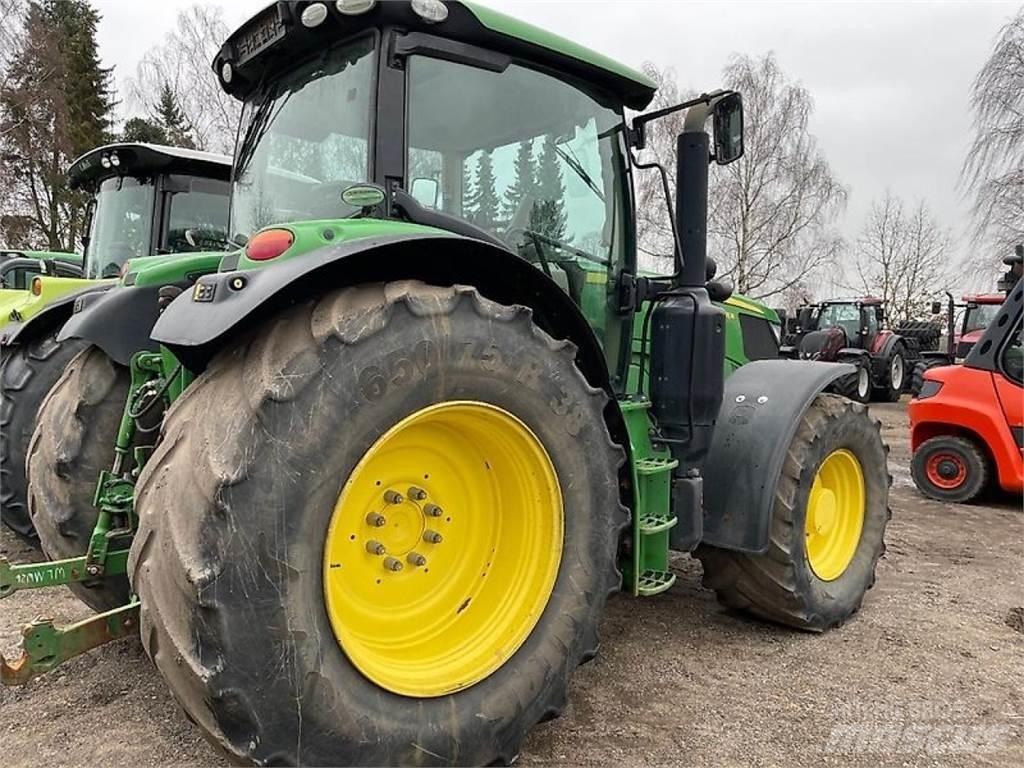 John Deere 6155R Trattori