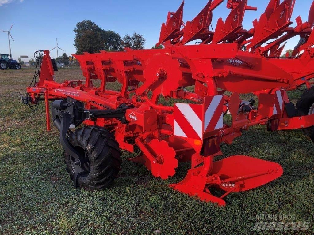 Kuhn VM 153 5 Aratri
