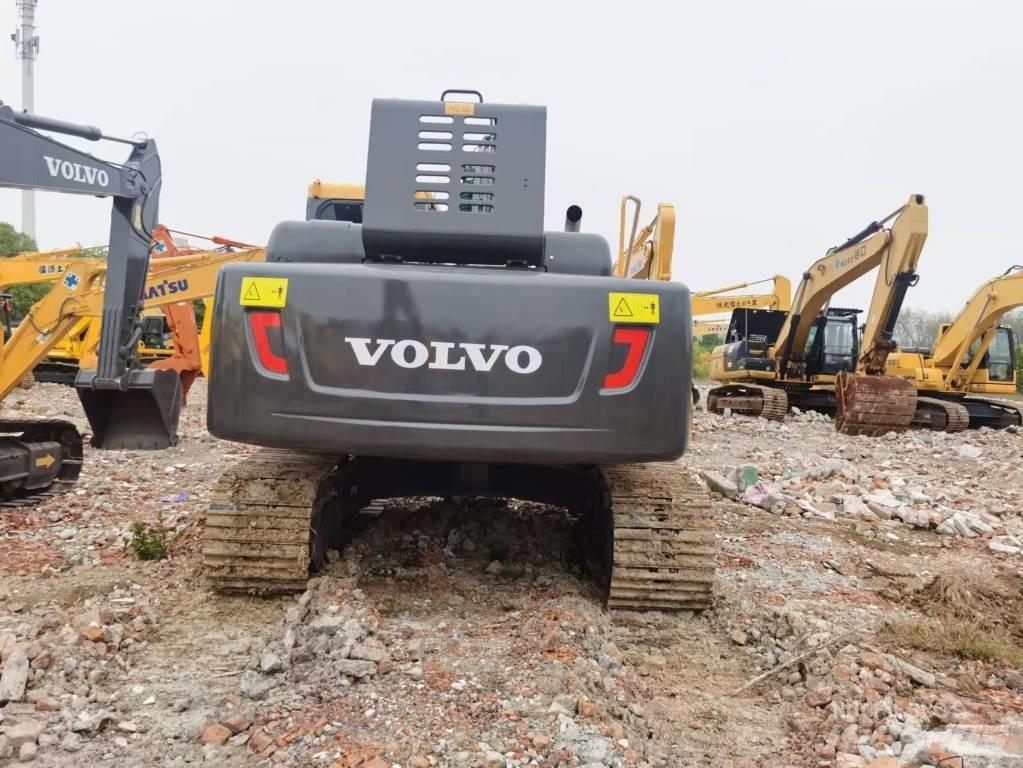 Volvo EC210D Escavatori cingolati