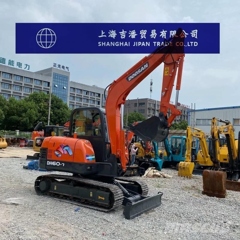 Doosan DH 60 Escavatori cingolati
