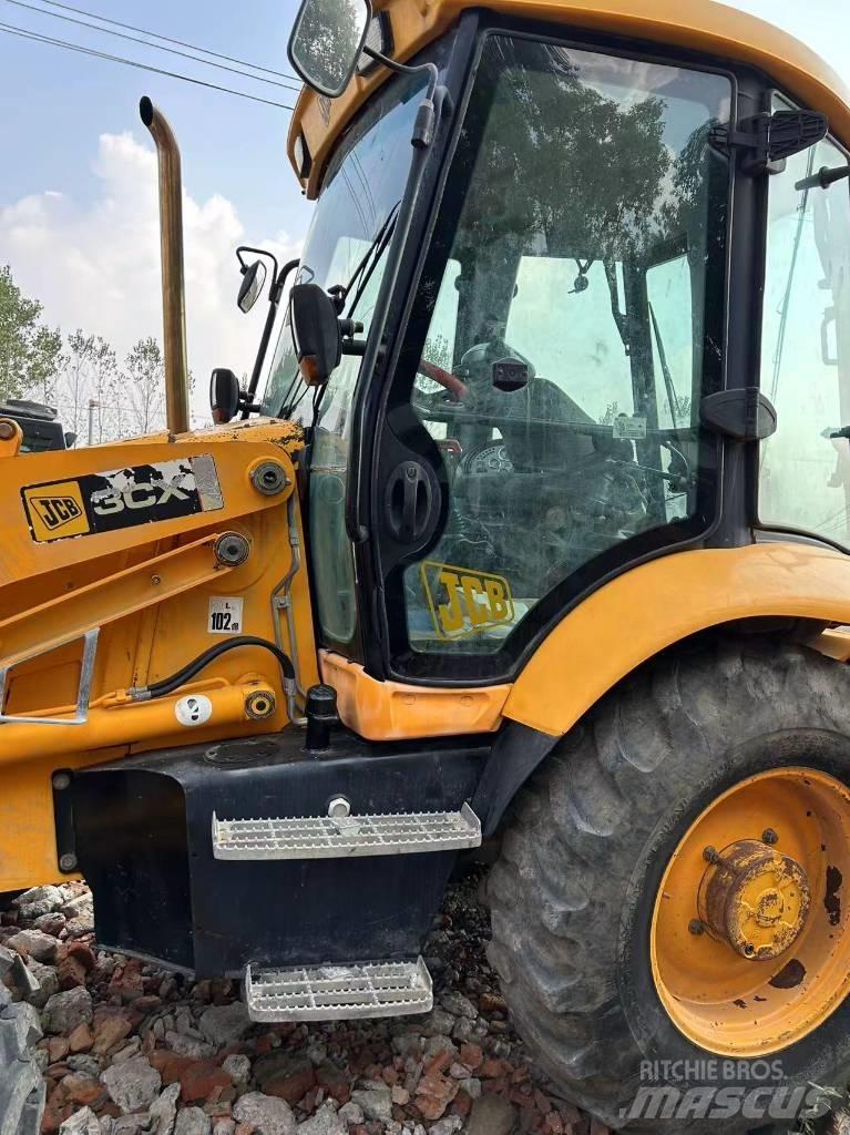 JCB 3 CX Terne