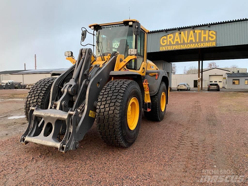 Volvo L 110 H / L110H Pale gommate