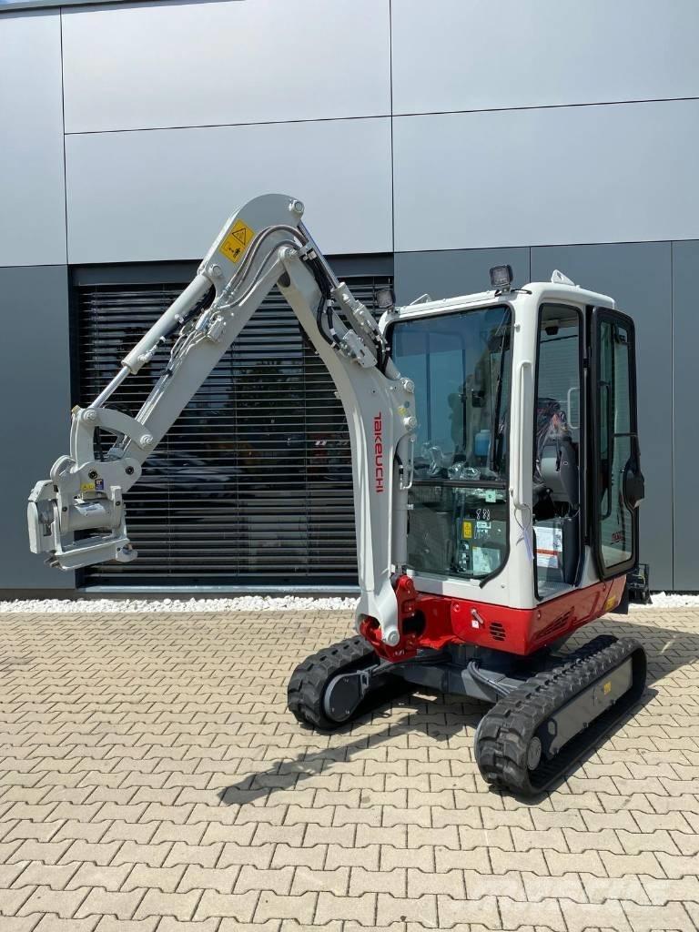 Takeuchi TB 320 Miniescavatori