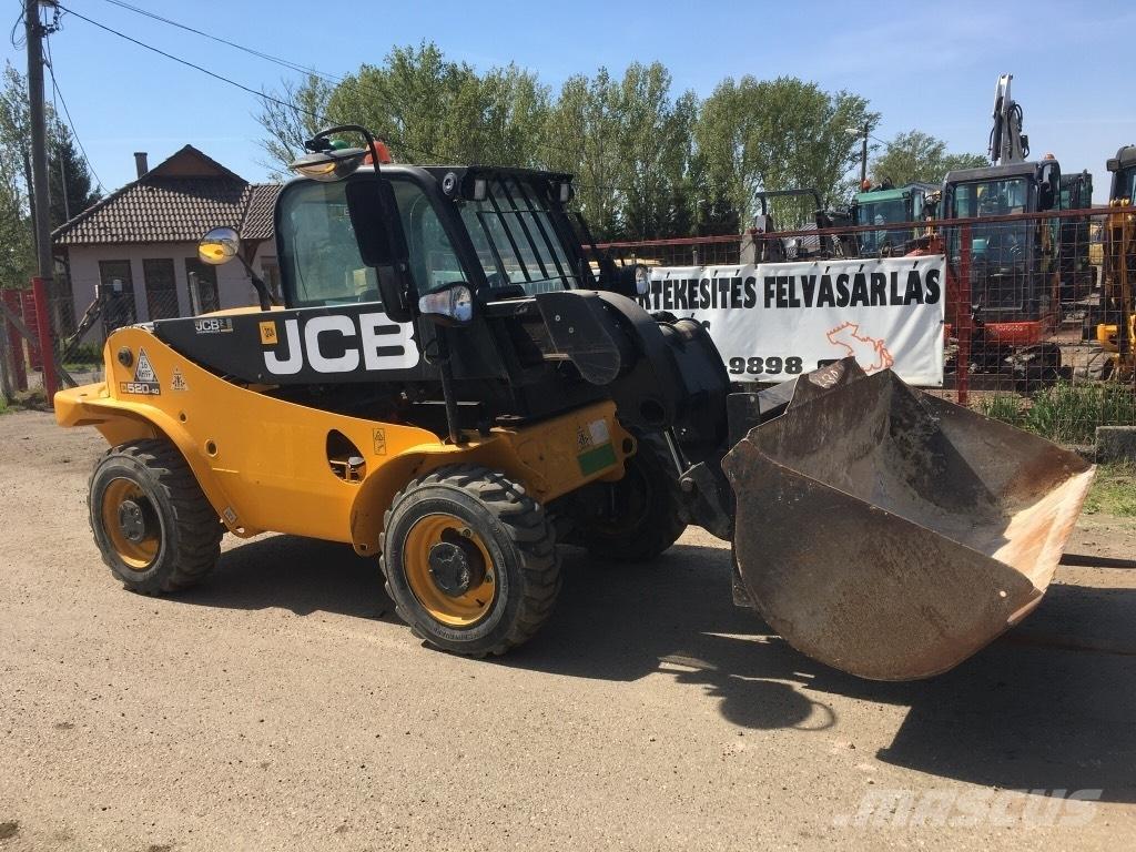 JCB 520-40 Sollevatori telescopici