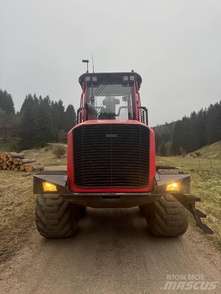 Komatsu XF 855-2 Forwarder